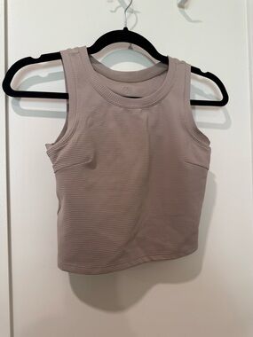 Sleeveless Ribbed Athletic Tank Top - Taupe